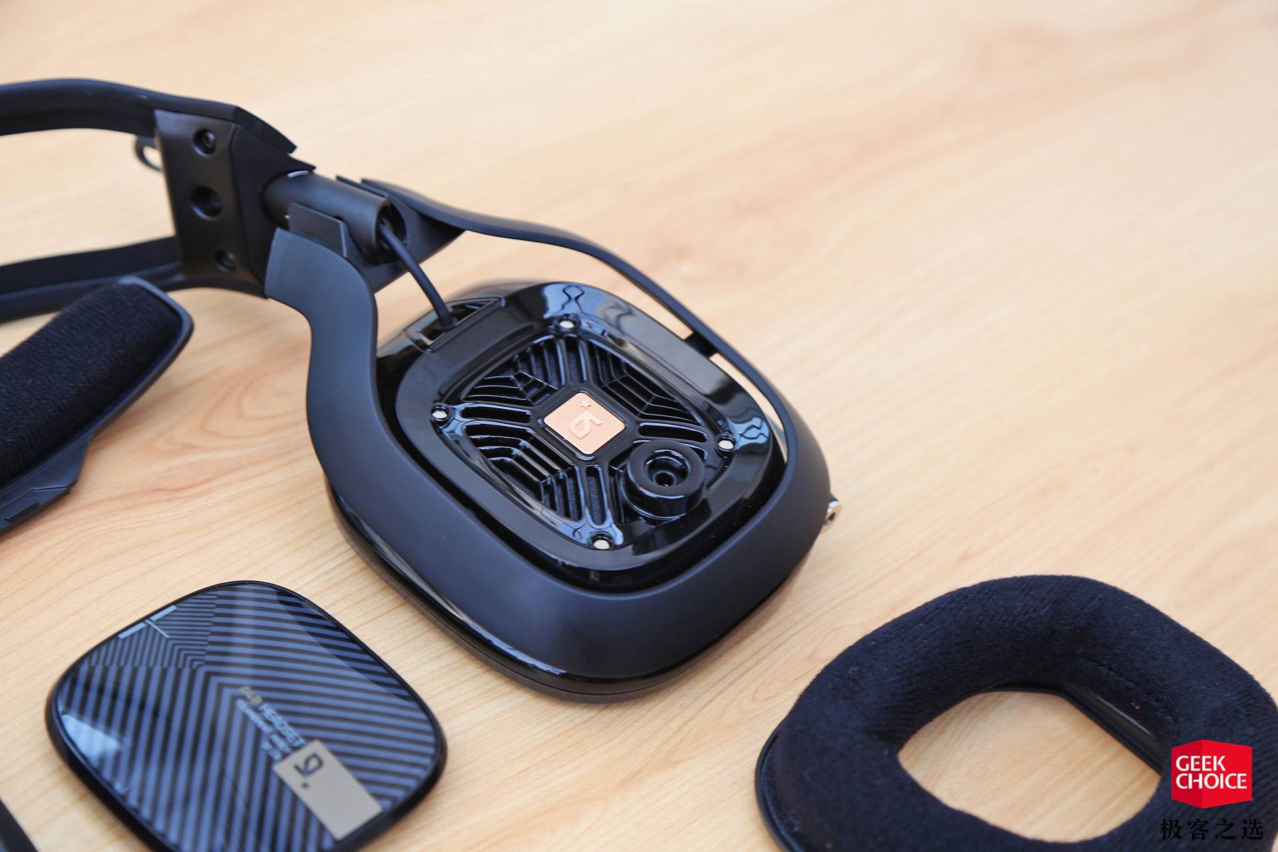 Astro A40游戏耳机体验： 低调的「狠角色」