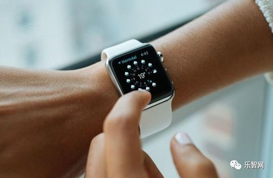 外媒：Q3全球智能手表出货量暴增67%， Apple Watch领先